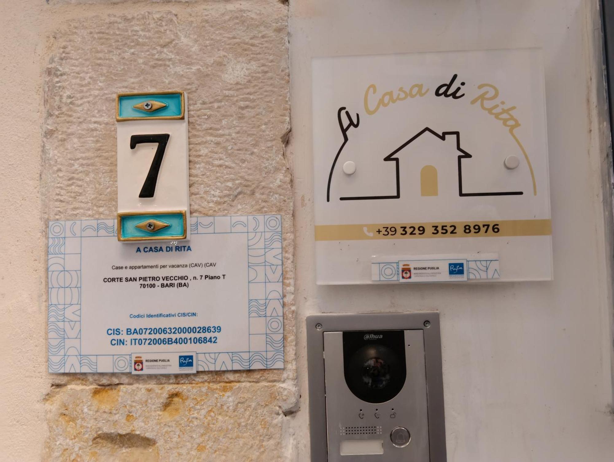 Appartement A Casa Di Rita à Bari Extérieur photo